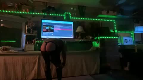 Snapshot of ass_so_sweet chatting on November 2025 08:25:02 AM SIR WILLIAM online show from November 2025 08:25:02 AM