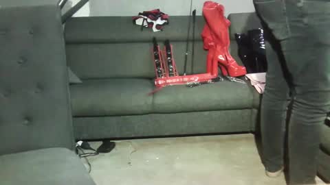 sissyslut online show from December 2024 08:50:02 AM