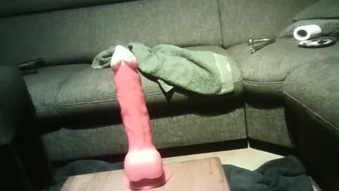 sissyslut online show from February 2025 08:57:01 PM