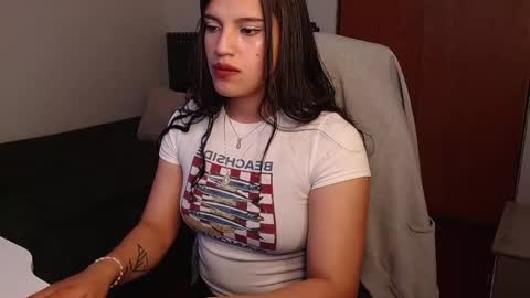 Ash online show from December 2025 07:32:01 PM