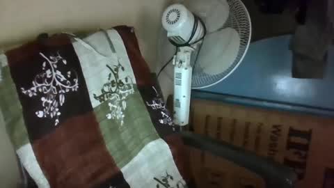 Snapshot of asthara789 chatting on March 2025 06:38:02 AM asthara789 online show from March 2025 06:38:02 AM