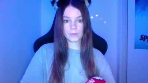 astradream_ online show from February 2026 10:16:02 PM