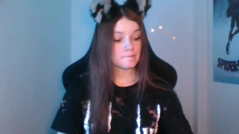 astradream_ online show from February 2026 10:32:02 PM