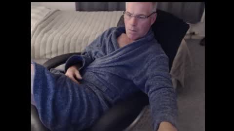 horny older online show from October 2025 05:44:02 PM