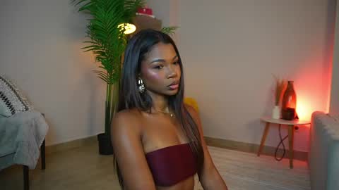 Snapshot of astrea_1 chatting on May 2026 09:31:02 PM Astrea online show from May 2026 09:31:02 PM