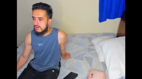 Mag and Molly online show from December 2025 03:01:01 AM