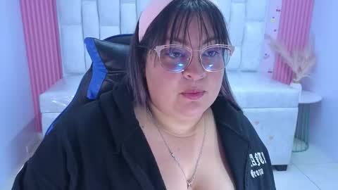 Snapshot of astrid1_s chatting on March 2026 03:34:02 AM astrid1_s online show from March 2026 03:34:02 AM