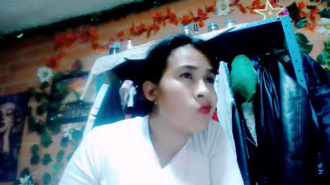 astrid_hauser66 online show from November 2025 04:34:02 AM