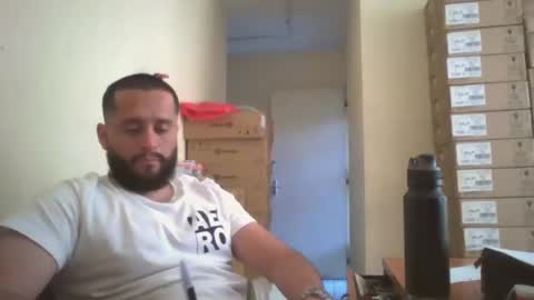 Snapshot of astro_boy_01 chatting on October 2025 09:37:01 PM astro_boy_01 online show from October 2025 09:37:01 PM