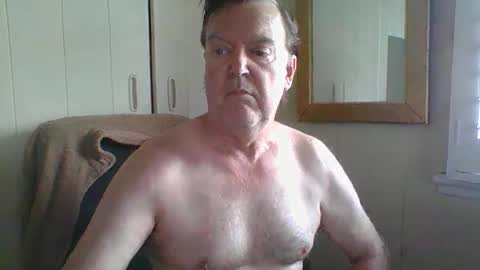 astute008 online show from January 2026 11:51:02 PM