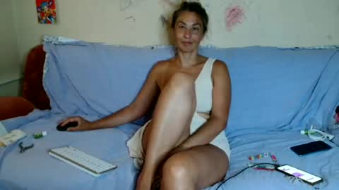 Snapshot of asyalu chatting on July 2026 09:15:01 AM AsyaLu online show from July 2026 09:15:01 AM