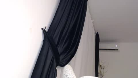 Assya   online show from December 2024 07:25:02 PM