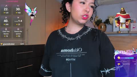 Snapshot of atena_cuteee chatting on December 2024 10:12:02 PM sofia online show from December 2024 10:12:02 PM