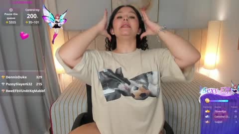 Snapshot of atena_cuteee chatting on January 2025 05:20:02 AM sofia online show from January 2025 05:20:02 AM