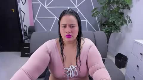 atena_glow_ online show from February 2026 02:42:01 AM