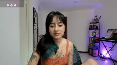 Atenea online show from July 2026 07:40:02 PM