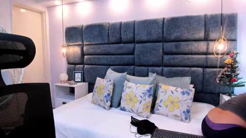 Snapshot of atennea_diiossa chatting on December 2025 11:52:02 AM Atennea Diiossa online show from December 2025 11:52:02 AM