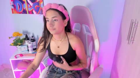 Snapshot of athenea__fox chatting on November 2025 11:20:02 AM athenea__fox online show from November 2025 11:20:02 AM