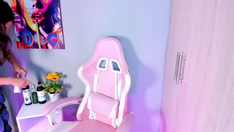 Snapshot of athenea__fox chatting on December 2025 11:26:02 AM athenea__fox online show from December 2025 11:26:02 AM