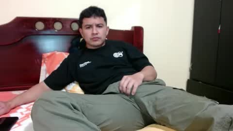 Snapshot of athleticboy2026 chatting on March 2026 12:27:02 AM Robin online show from March 2026 12:27:02 AM