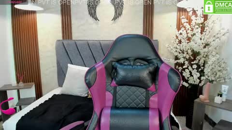 Atiena online show from May 2026 11:48:01 AM