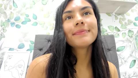 Atilana Diaz online show from October 2025 04:19:02 PM