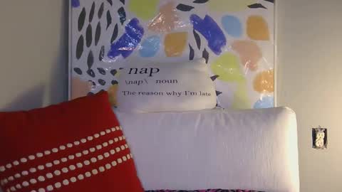 Snapshot of atirahcali chatting on December 2025 01:41:02 PM AtirahCali online show from December 2025 01:41:02 PM