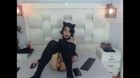 Snapshot of atley_dolly_ chatting on September 2025 09:59:02 PM ATLEY online show from September 2025 09:59:02 PM