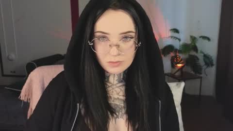 Snapshot of atomic_ketchup chatting on November 2025 05:10:01 AM online every day between 10am-23pm online show from November 2025 05:10:01 AM