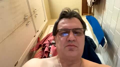 Snapshot of atozzzz chatting on March 2026 02:28:01 AM atozzzz online show from March 2026 02:28:01 AM