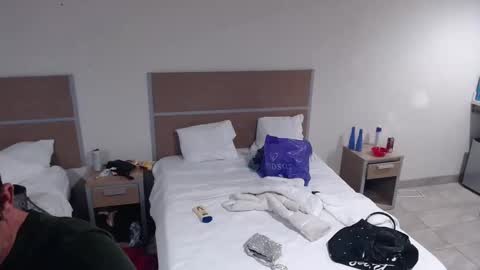 atreatforyou_86 online show from November 2025 01:55:01 PM