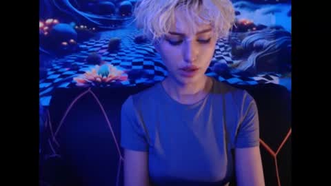 Aubrey online show from December 2024 11:19:01 AM