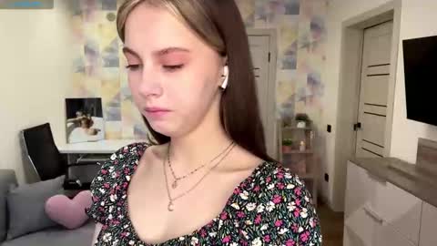 Snapshot of audiedelorbe chatting on February 2026 06:10:01 AM Jolyn online show from February 2026 06:10:01 AM