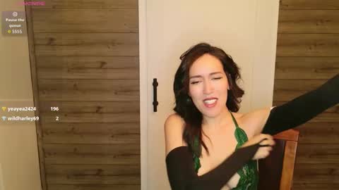 Snapshot of audradeer chatting on October 2025 01:01:02 PM audradeer online show from October 2025 01:01:02 PM