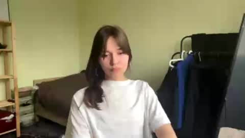 Snapshot of augustinafailey chatting on April 2026 01:33:02 PM Mari online show from April 2026 01:33:02 PM