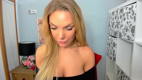 AulloraSensual online show from December 2024 09:46:02 AM