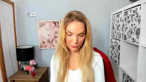 AulloraSensual online show from December 2024 09:22:01 AM