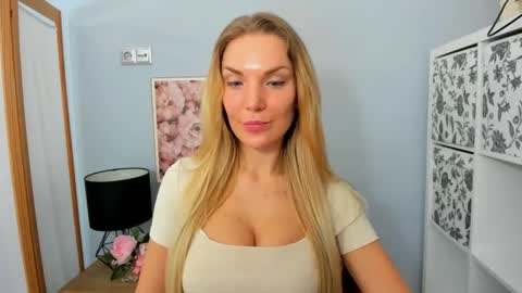 AulloraSensual online show from February 2025 09:27:01 AM