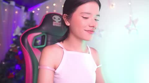 Snapshot of aura_rouss chatting on December 2025 12:48:01 AM aura_rouss online show from December 2025 12:48:01 AM