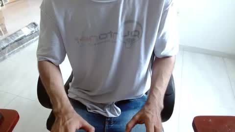 Aureliano online show from February 2026 10:06:01 PM