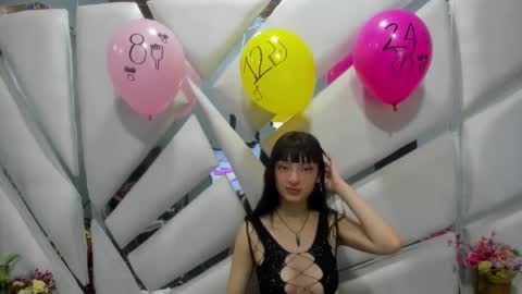 aurora online show from December 2024 06:40:01 PM