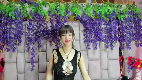 aurora online show from January 2025 11:45:01 PM