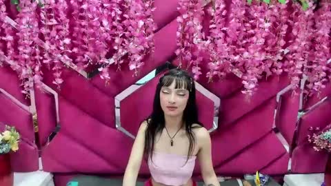 aurora online show from February 2025 12:24:01 AM