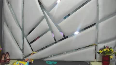 aurora online show from February 2025 09:15:01 PM