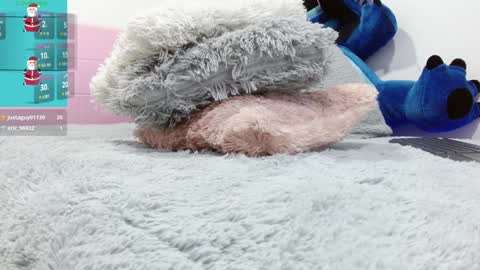 Aurora online show from December 2024 03:26:01 PM