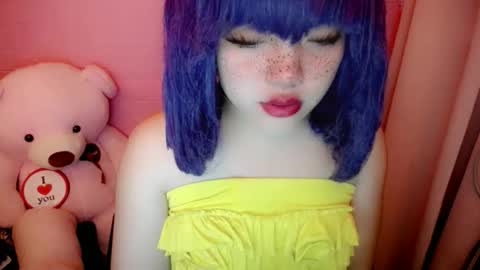 cute online show from May 2026 09:52:01 PM