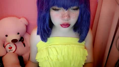 cute online show from May 2026 10:39:01 PM
