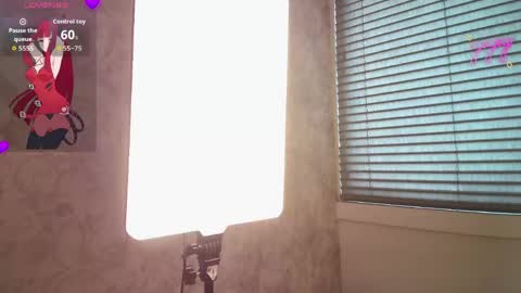 Snapshot of aurora_petitee chatting on May 2026 02:45:01 PM Aurora online show from May 2026 02:45:01 PM