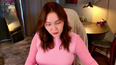 Snapshot of aurora_sweeettt chatting on July 2026 12:11:02 PM Aurora online show from July 2026 12:11:02 PM