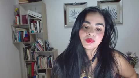 Aurora online show from January 2025 01:15:01 AM